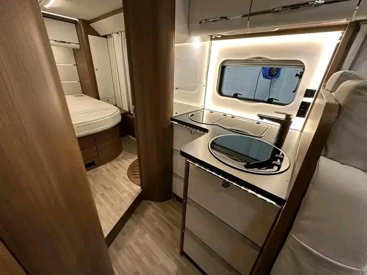 Finlandia I 740 150Hp 2,3L 2018 – Image 25
