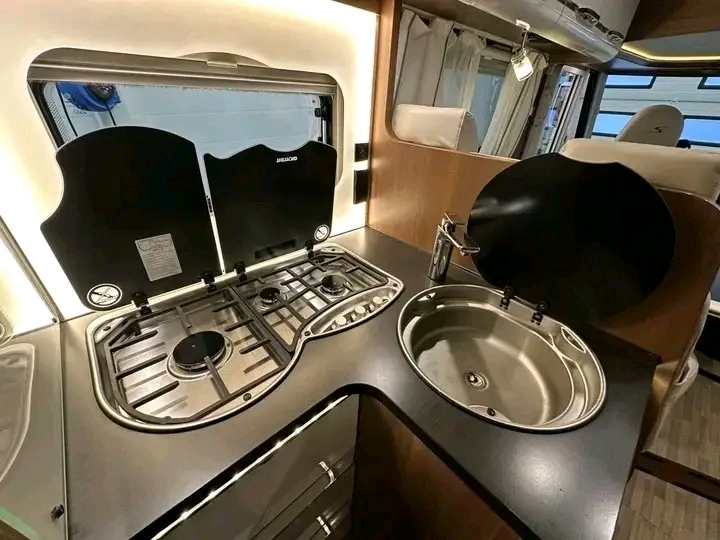 Finlandia I 740 150Hp 2,3L 2018 – Image 22