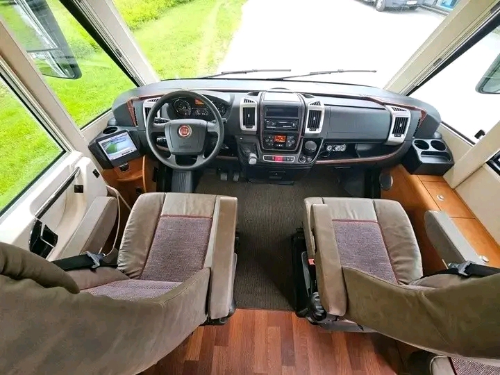 Carthago C-TOURER I 143 2,3L 148Hp 2015 – Image 28