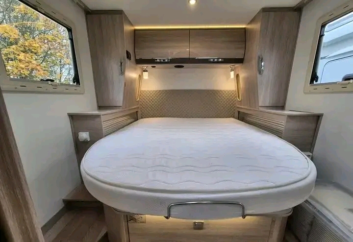 Rapido 8096 DF 150ch 2,3 litres 2017 – Image 8